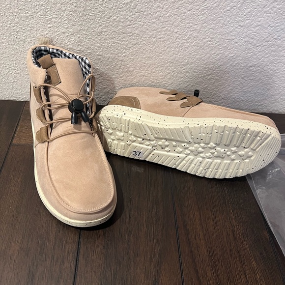 Womens Winter Laced-Front Ankle Boots - Picture 1 of 3